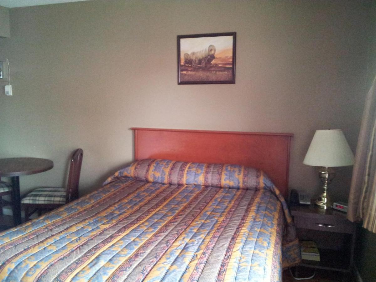 Viking Lamplighter Motel Экстерьер фото